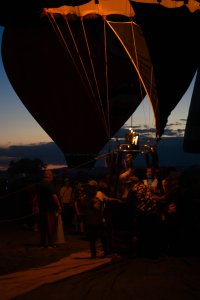 2024BalloonFiestaGlow-104.jpg